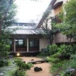 源泉掛け流しのスーパー銭湯が都内にある？