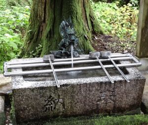 お水取りは引き水されてたらよくないのか?